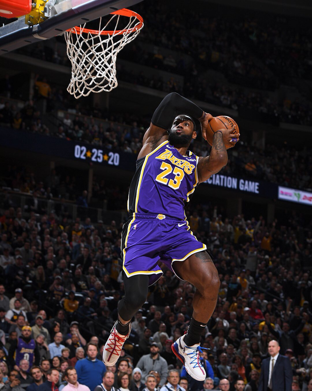 通过快速的 通过快速的