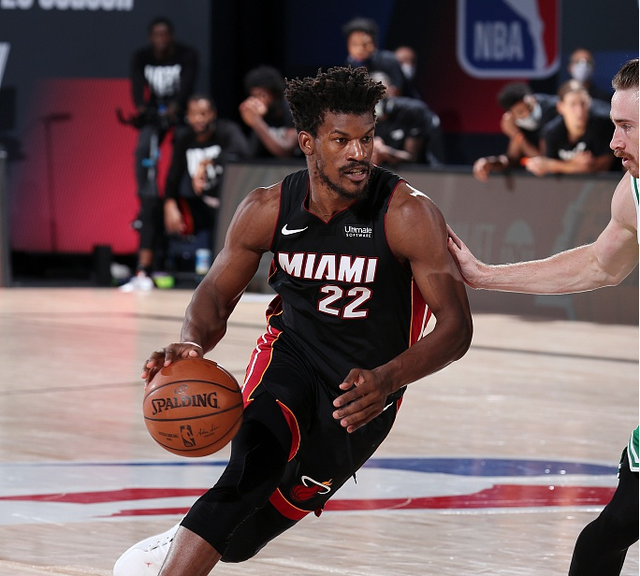 瞬间点燃了 瞬间点燃了