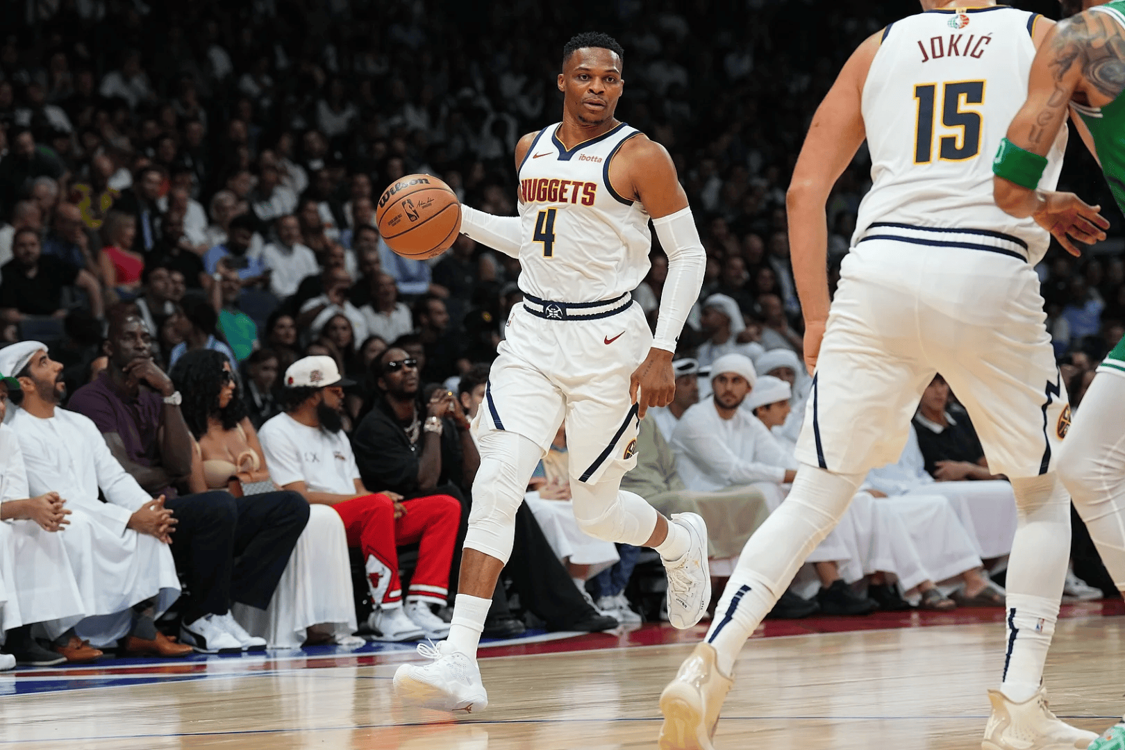 借助基础设 借助基础设