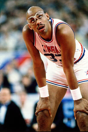 侧协防拉扯 侧协防拉扯